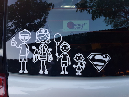 Familjedekaler för bilfönster eller billack